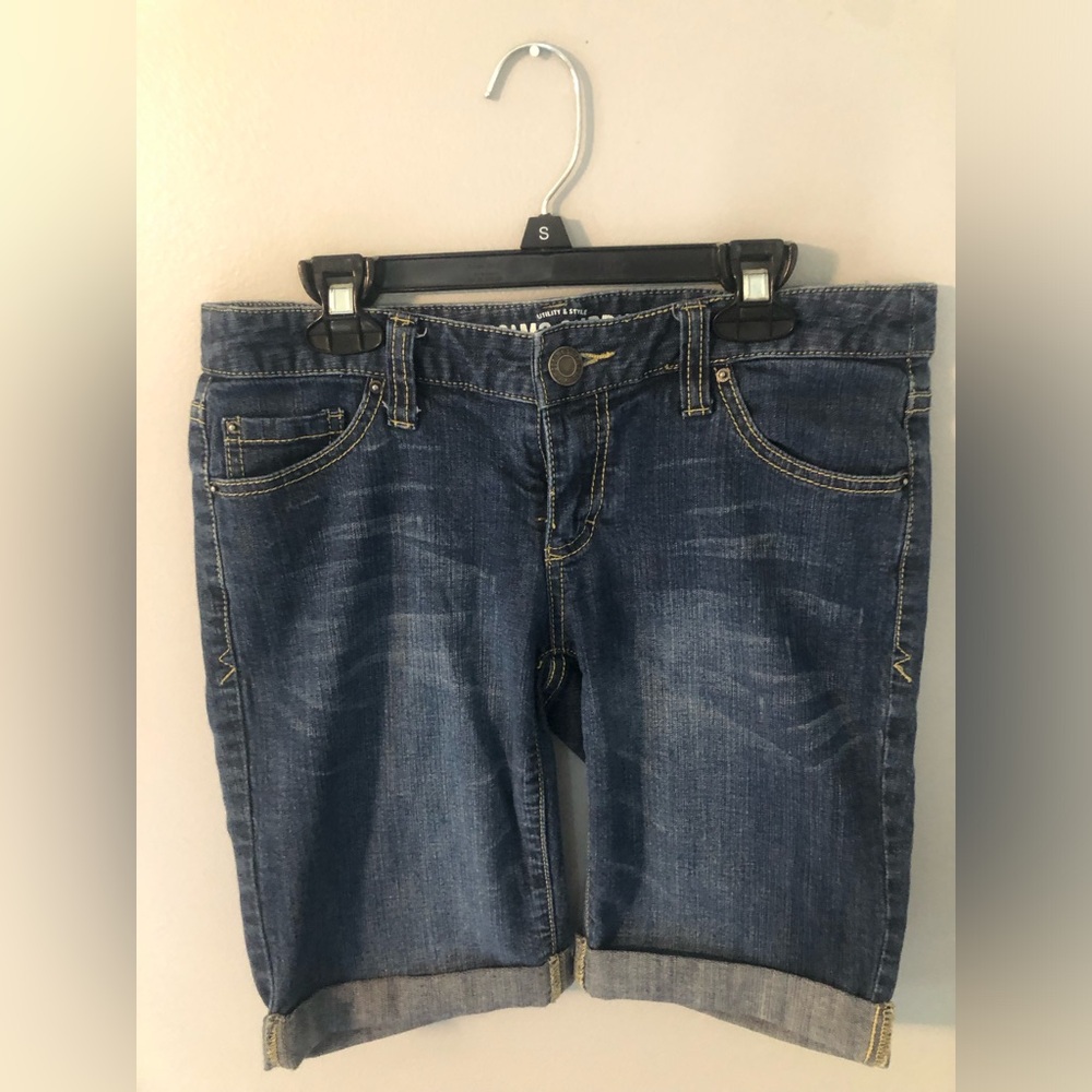 Mossimo Supply Co. 99% cotton, size 6 denim cuffed shorts